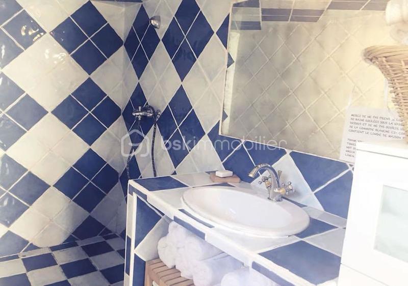 Propriété - 140 m² - 6 pièces