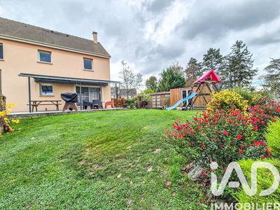 Maison - 136 m² - 7 pièces