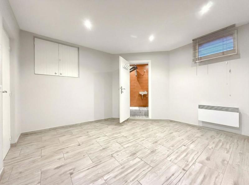 Local commercial - 102 m²