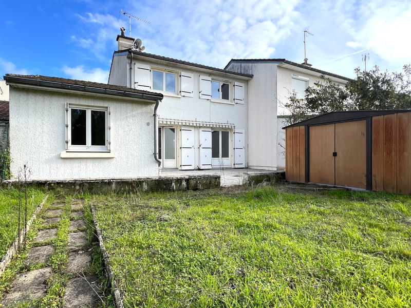 Maison - 82 m² - 5 pièces