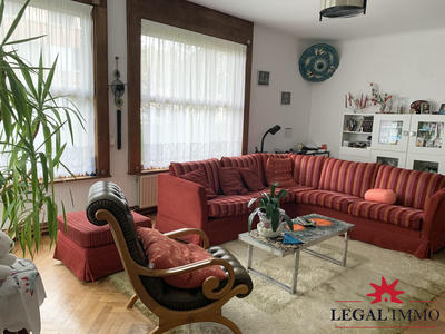 Maison - 260 m² - 6 pièces