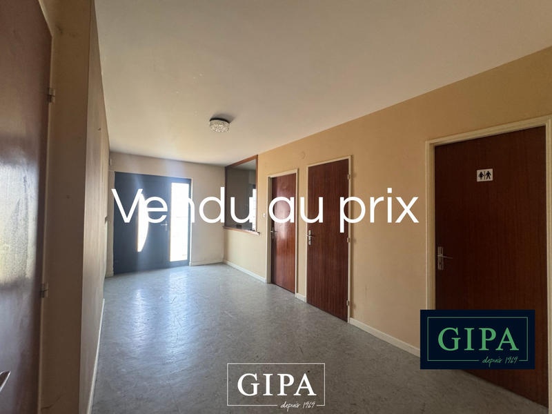 Maison ancienne - 212 m² - 7 pièces