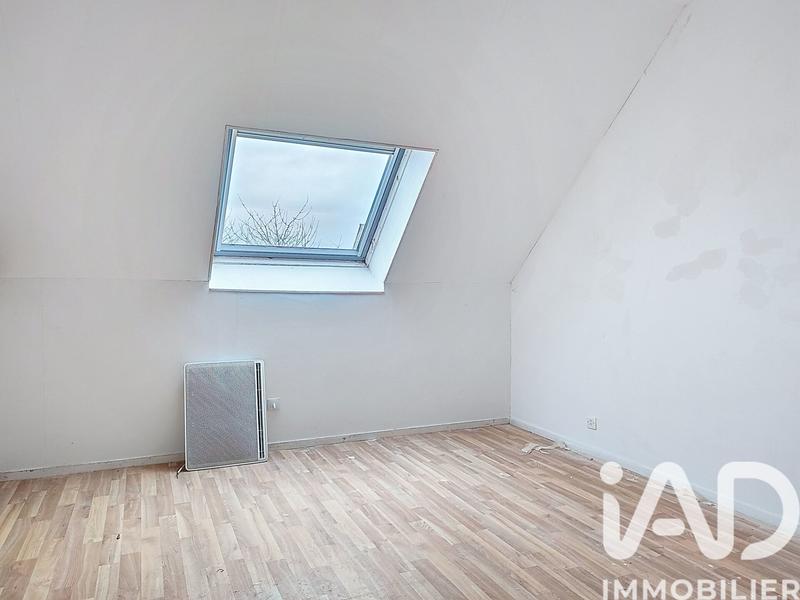 Maison - 93 m² - 5 pièces