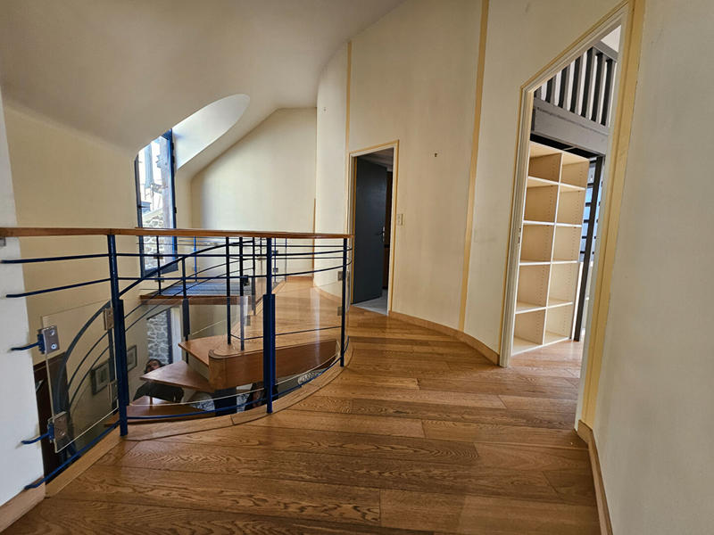 Maison - 172 m² - 5 pièces