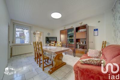 Maison - 97 m² - 5 pièces