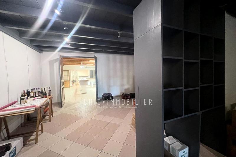 Local commercial - 197 m²