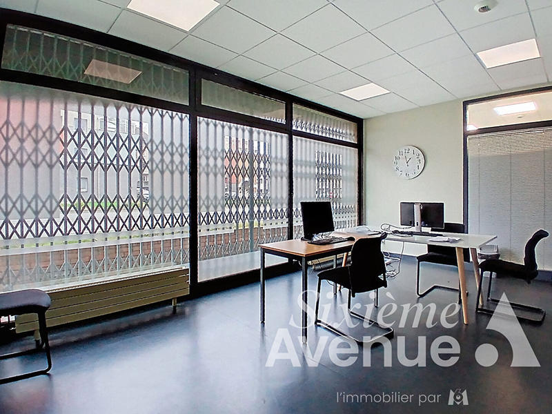 Local commercial - 280 m² - 7 pièces