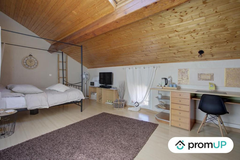 Maison - 170 m² - 6 pièces