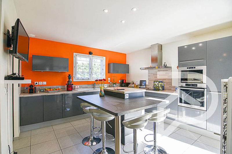 Maison - 133 m² - 4 pièces