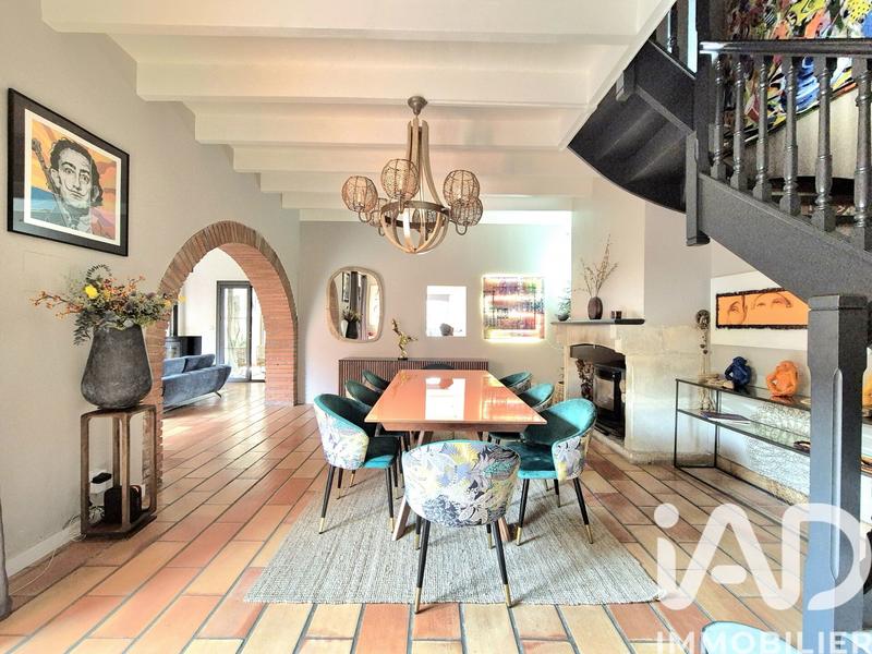 Maison - 180 m² - 5 pièces