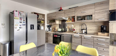 Maison - 160 m² - 6 pièces