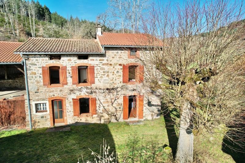Maison en pierre - 140 m² - 5 pièces