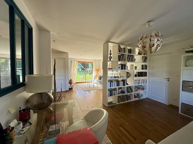Maison - 159 m² - 5 pièces