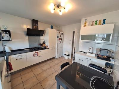 Maison - 137 m² - 5 pièces