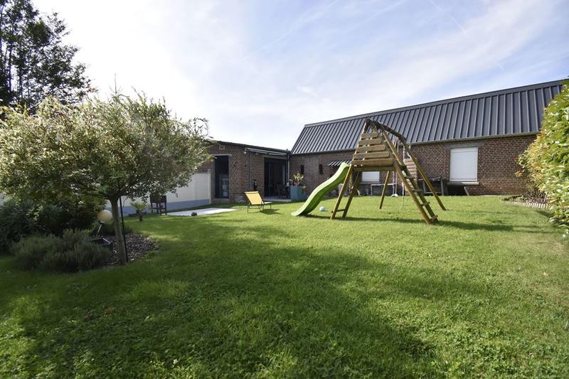 Maison - 230 m² - 7 pièces