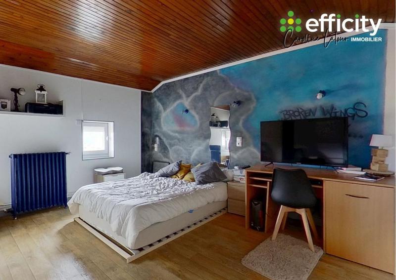 Maison - 105 m² - 5 pièces