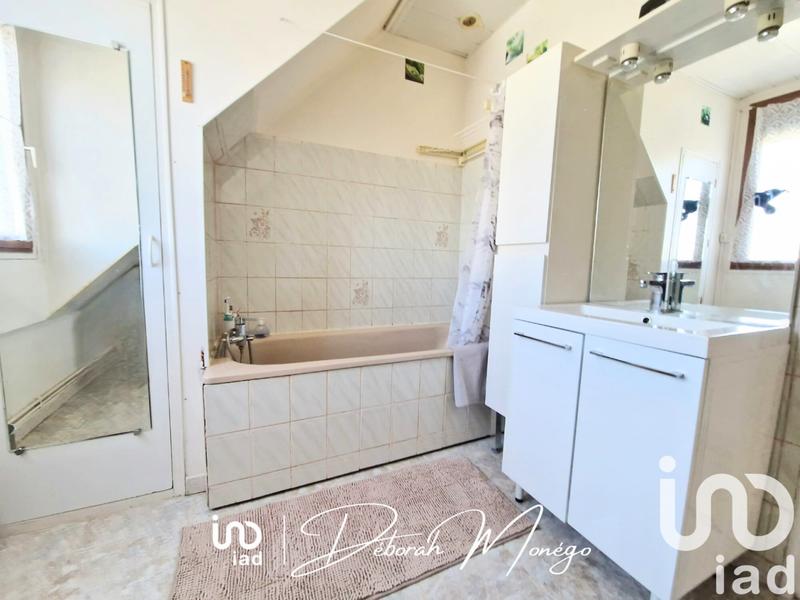 Maison - 92 m² - 5 pièces