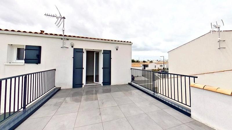 Maison - 102 m² - 4 pièces