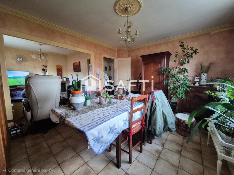 Maison - 80 m² - 5 pièces