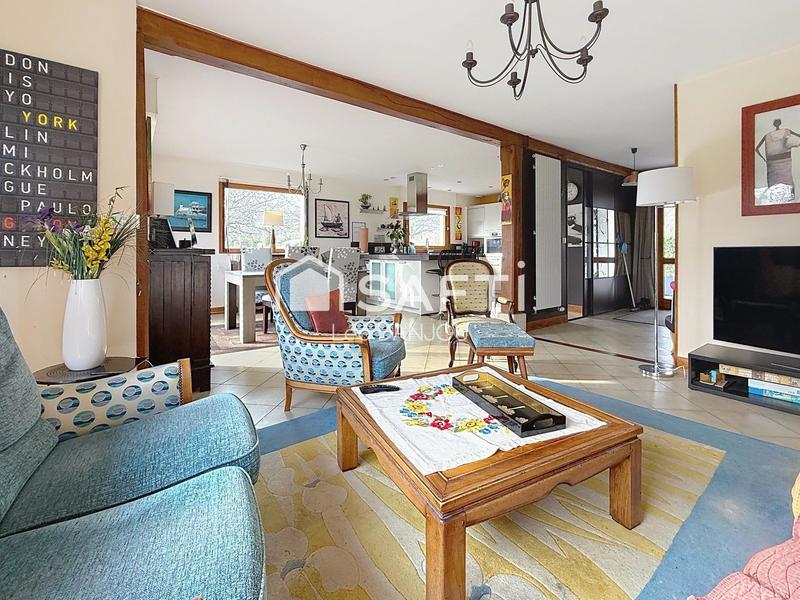 Maison - 153 m² - 6 pièces