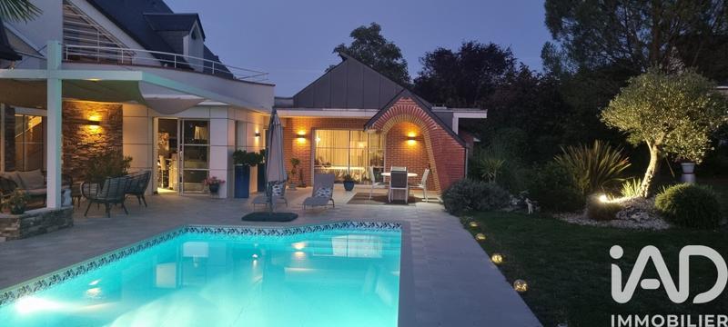 Maison de maîtres - 210 m² - 7 pièces