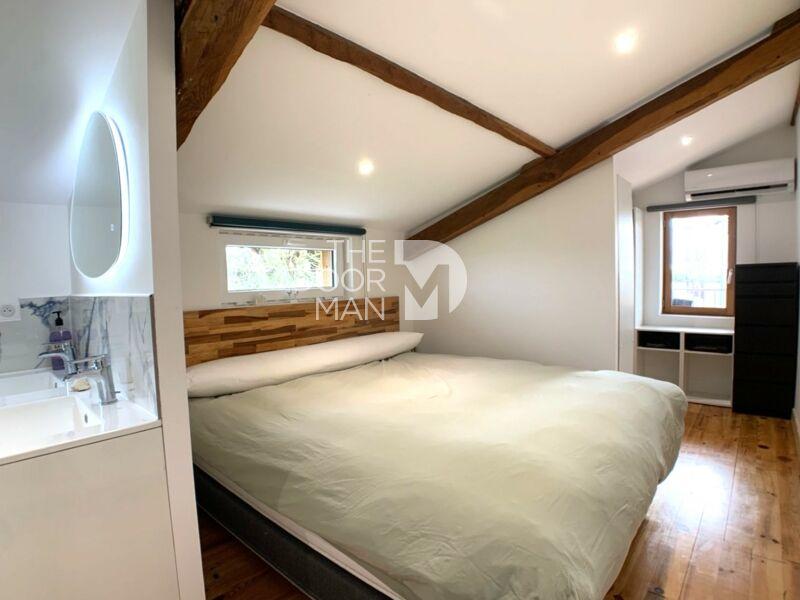 Maison traditionnelle - 105 m² - 4 pièces