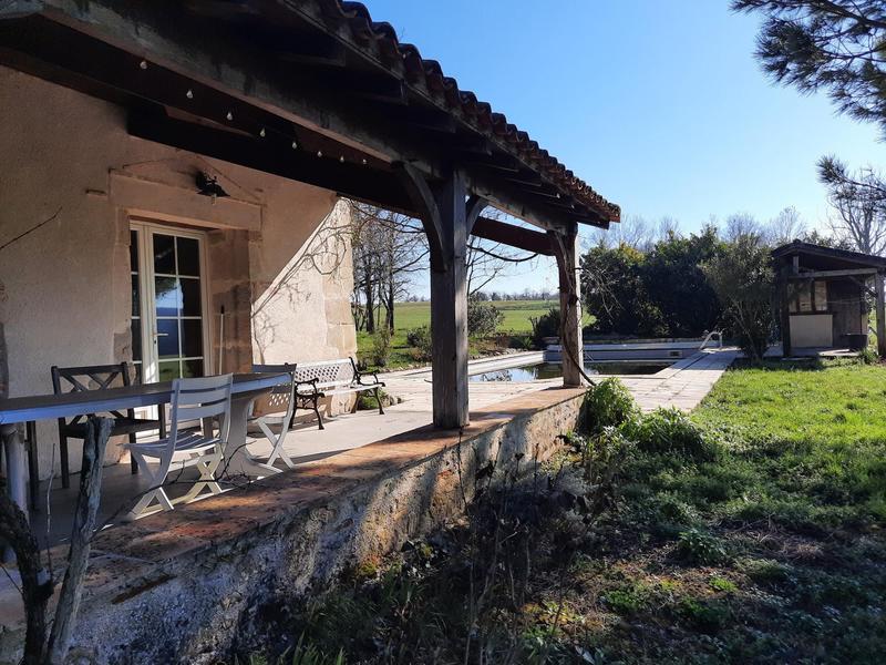 Maison - 182 m² - 11 pièces