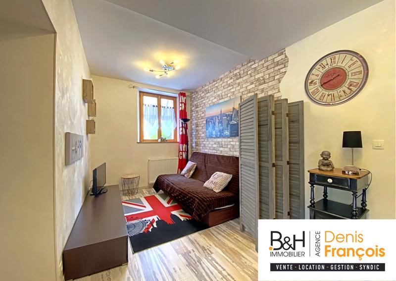 Maison ancienne - 250 m² - 8 pièces