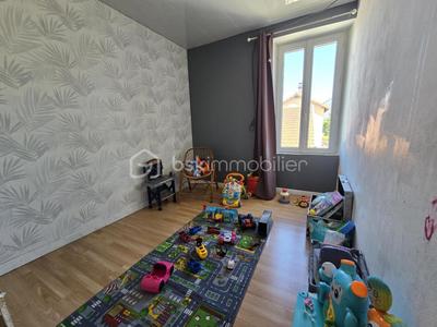 Maison - 135 m² - 5 pièces