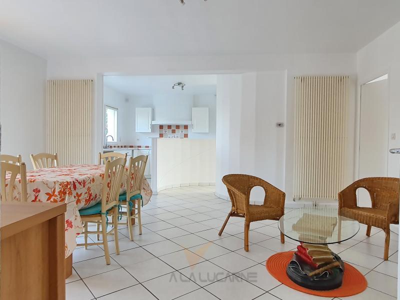 Maison - 355 m² - 14 pièces