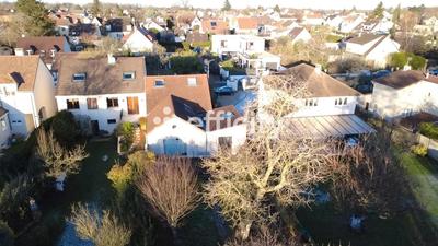 Maison - 134 m² - 6 pièces