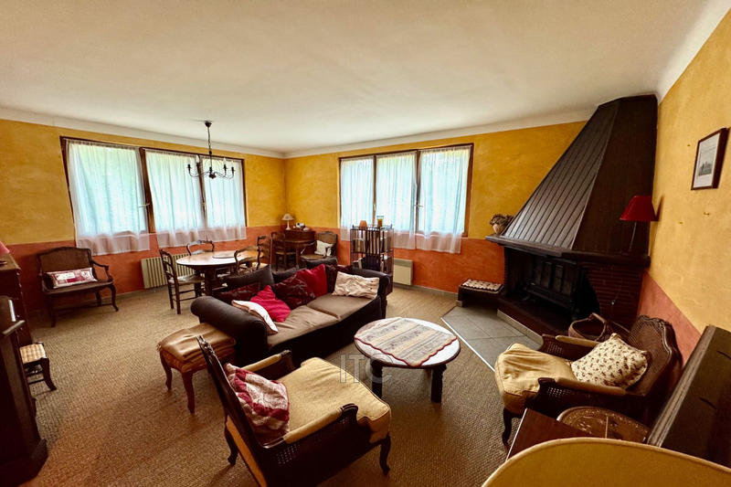 Maison - 120 m² - 4 pièces