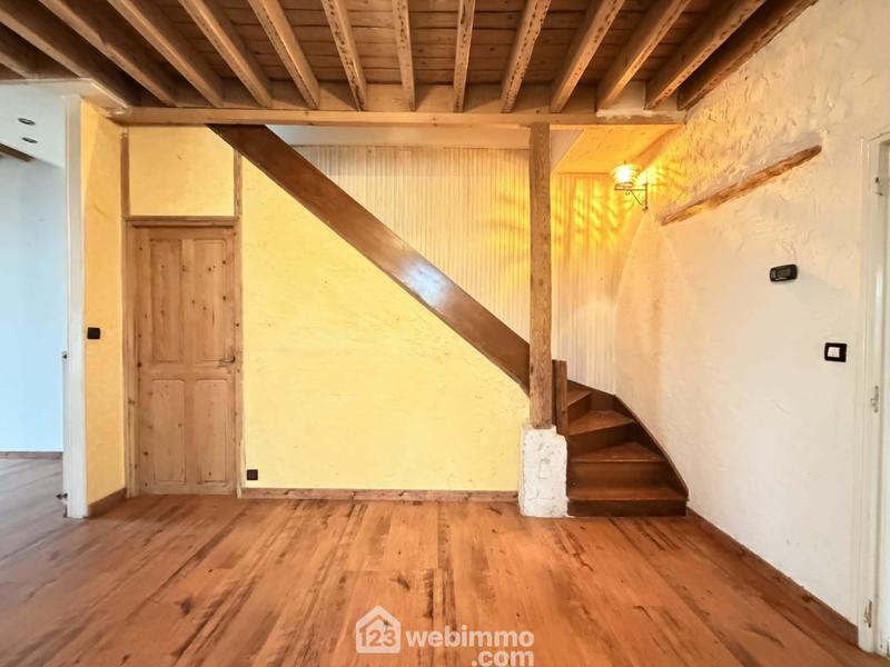 Maison - 92 m² - 4 pièces