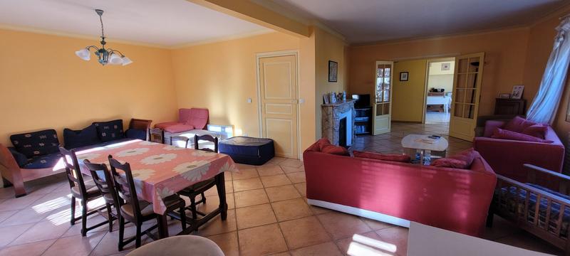 Maison de village - 212 m² - 8 pièces