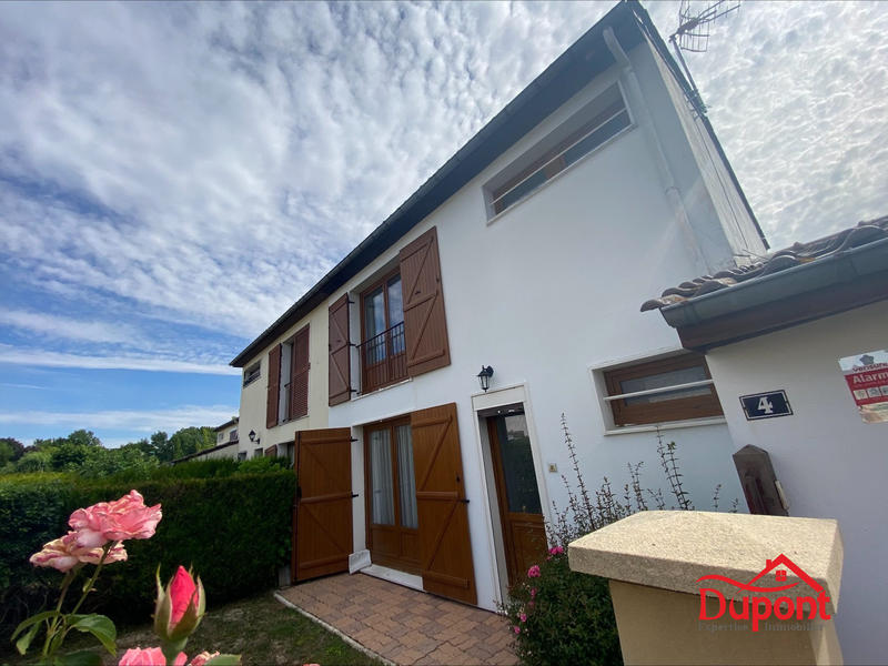 Maison - 90 m² - 6 pièces