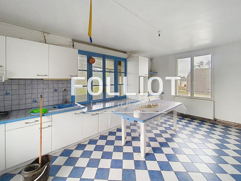 Maison - 221 m² - 6 pièces