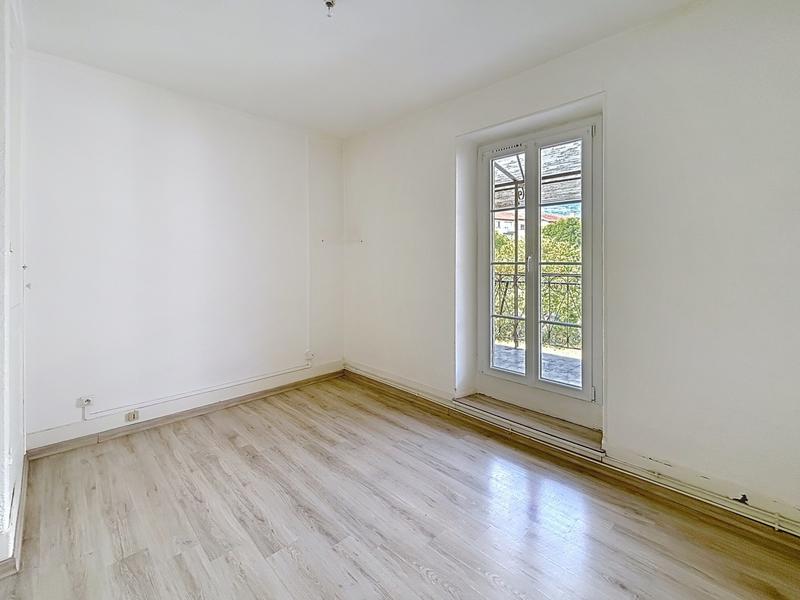 Appartement - 77 m² - 3 pièces