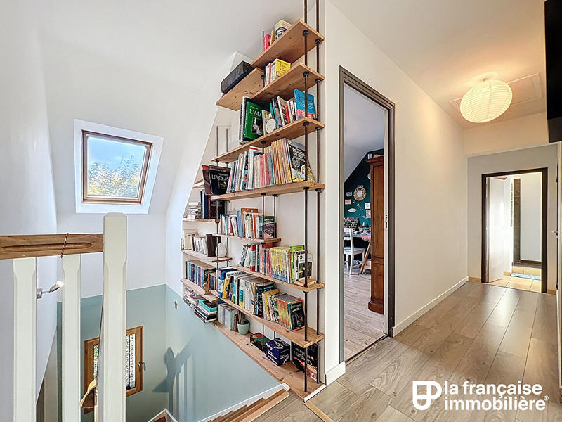 Maison - 153 m² - 8 pièces