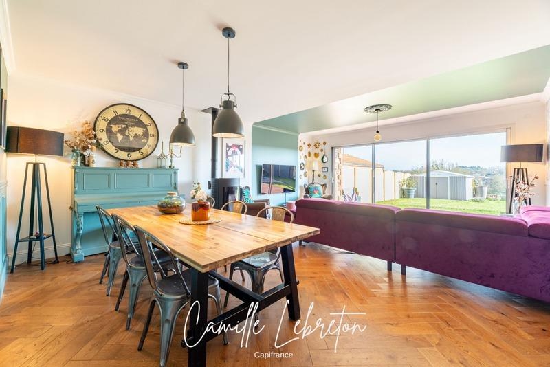 Maison - 176 m² - 6 pièces