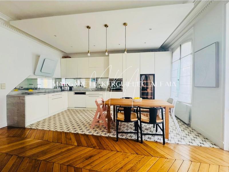 Appartement - 92 m² - 4 pièces