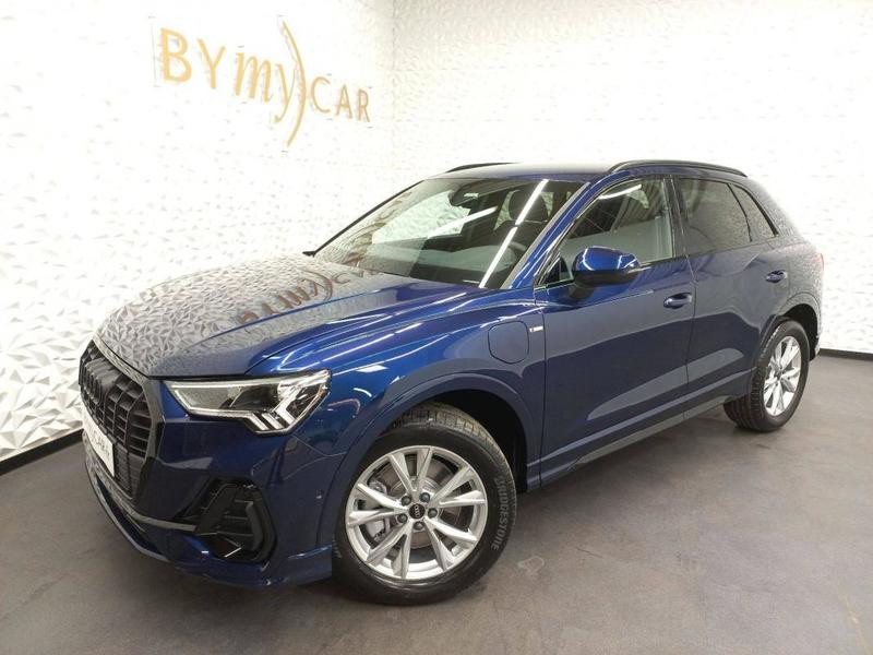 Audi Q3 45 TFSIe 245 ch s tronic 6 s line