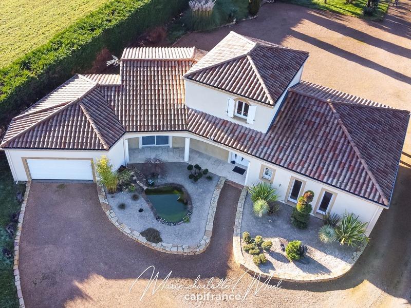 Maison - 135 m² - 4 pièces