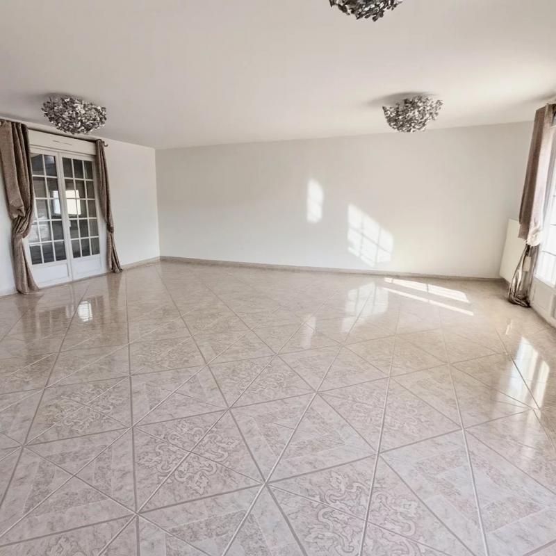 Villa - 230 m² - 7 pièces