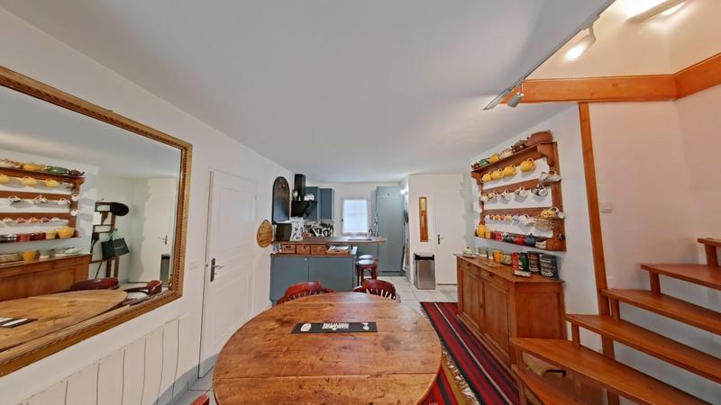 Maison - 84 m² - 4 pièces