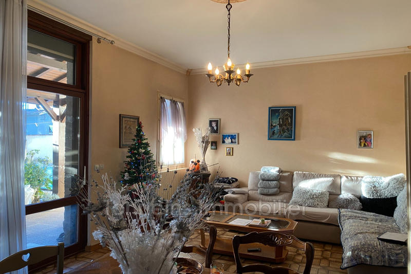 Maison - 143 m² - 6 pièces