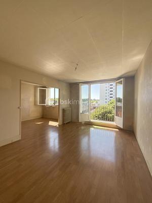 Appartement - 66 m² - 4 pièces