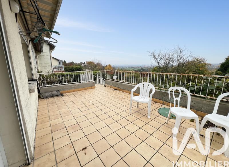 Maison - 117 m² - 7 pièces