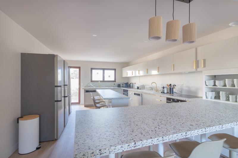 Maison - 296 m² - 15 pièces