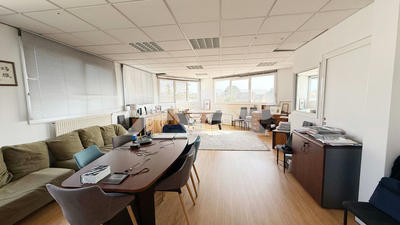 Bureau - 184 m²