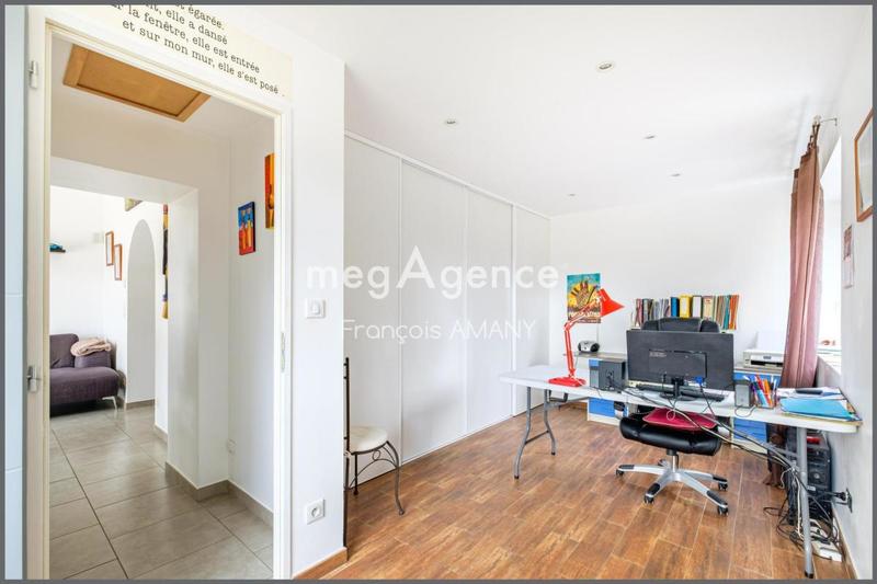 Maison traditionnelle - 110 m² - 5 pièces